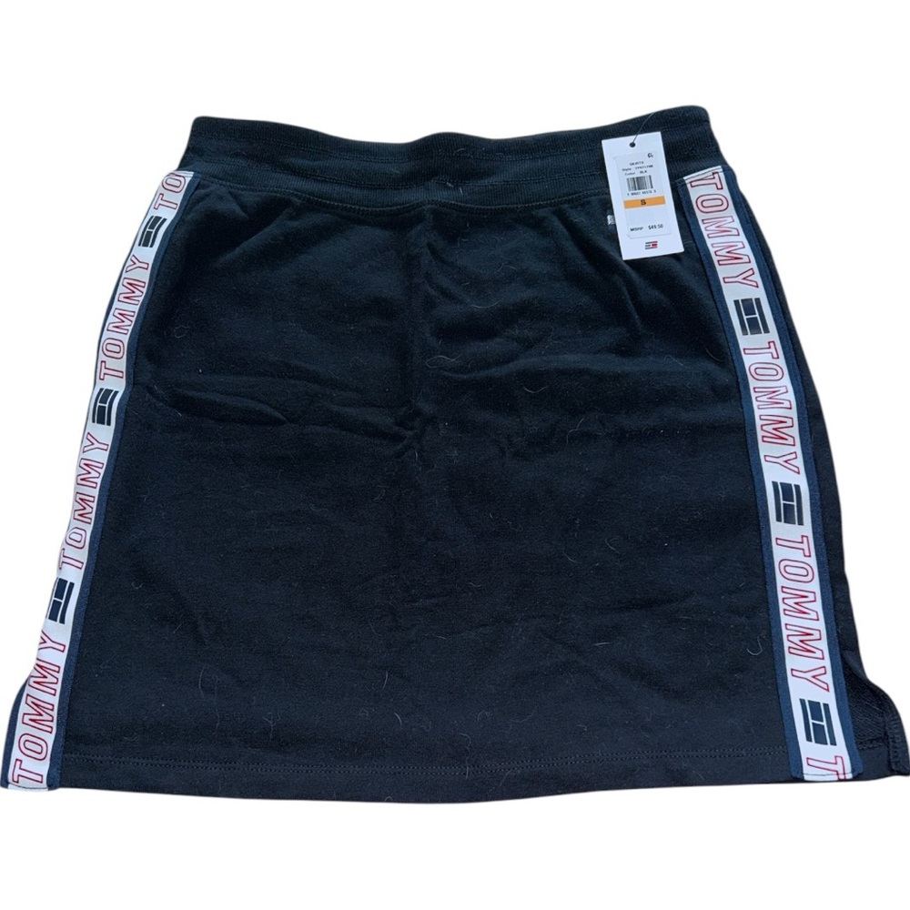 NWT Tommy Hilfiger Sport Retro Logo Short Active Skirt S New